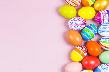 Fototapeta na wymiar Easter eggs on Pink background