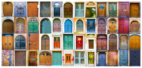 Collage aus mittelalterlichen Haustüren