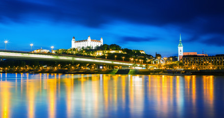 Fototapeta na wymiar Bratislava historical center with the castle over Danube river, Bratislava, Slovakia