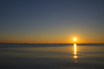 Fototapeta premium Gold sunset on Black Sea of Taman Gulf