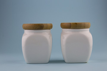 white ceramic jar