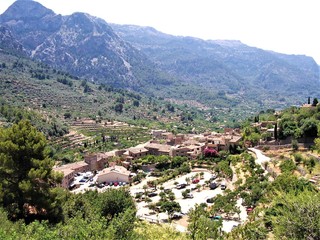 Obraz premium Panoramic view over the idyllic village of Fornalutx