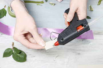 Florist at work: How to make a wrist corsage