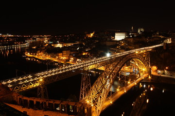 Fototapeta na wymiar Luis I Bridge