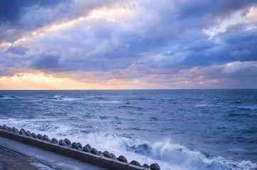 海岸　日本海