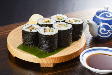 うなきゅう巻き