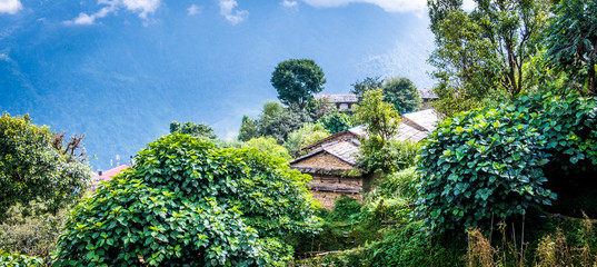 Obraz premium Nepalese house in mountain village