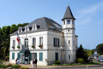Rathaus von Capbreton Aquitanien