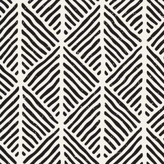 Behang Naadloze geometrische doodle lijnen patroon in zwart-wit. Adstract hand getekende retro textuur. © Samolevsky