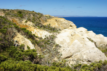 Fototapeta na wymiar Landscape along the Great Ocean Road, Port Campbell National Park, Victoria, Australia