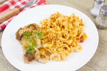 filet de poulet et pâtes