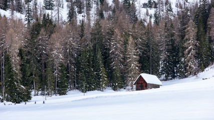 Obraz na płótnie Canvas Dreamy Dolomites in winter. Lake of Braies.
