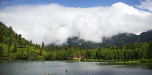 Fototapeta na wymiar Amazing lake with clouds in Artvin - Turkey.