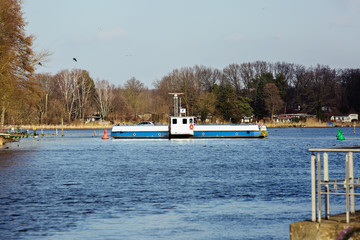 Cable ferry