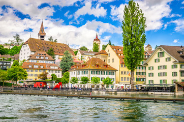 Naklejka premium Beautiful river cityscape of Lucerne, Switzerland