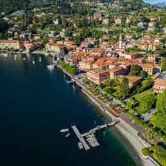 Fototapeta na wymiar Menaggio - Lago di Como (IT) - Vista aerea panoramica