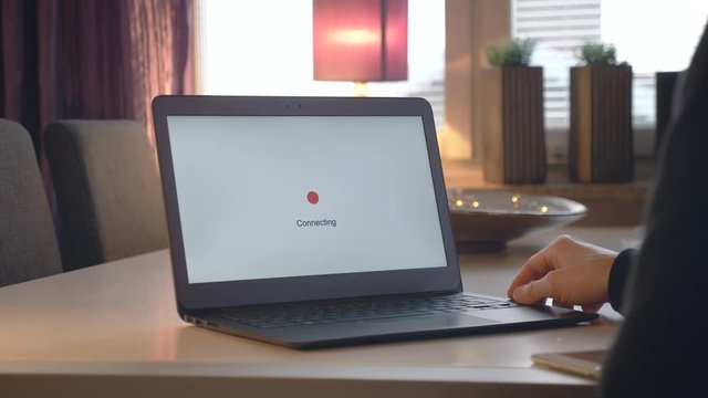 computer connecting to WiFi