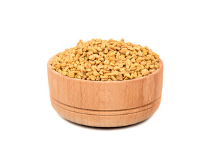 Grains of fenugreek in bowl