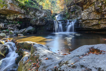 Fototapeta premium Waterfall of Puente Ra, Sierra Cebollera Natural Park, La Rioja, Spain
