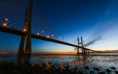Obraz premium Ponte Vasco da Gama; Lissabon