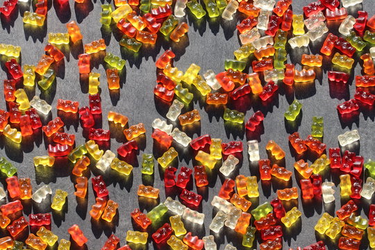 Bunte Gummib&auml;rchen/ Gummib&auml;ren (S&uuml;&szlig;igkeiten aus Deutschland)