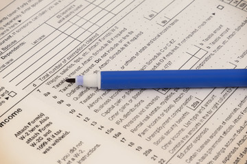 2018 tax form 1040 and pen