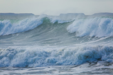 Major winter waves smash into wharf in Ventura, California