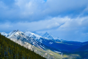 Fototapeta na wymiar Canadian Rockies - Banff, Alberta, Canada