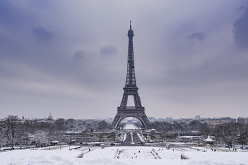 Eiffel Tower, Snowy day in Paris