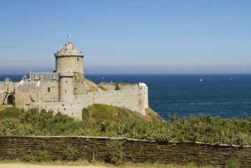 Fototapeta na wymiar Fort la Latte in the northeast of Brittany