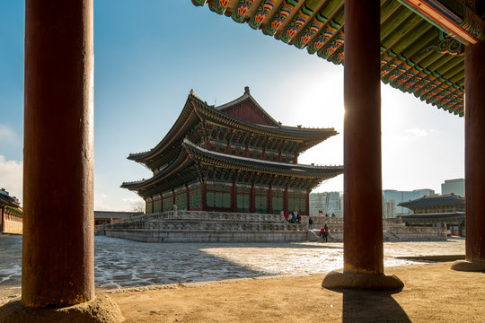Morning sunrise with view of Gyeongbokgung Palace in Seoul city, South Korea
