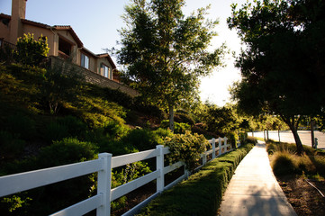 Pedestrian walkway for exercise and walk