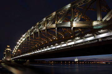 The bridge of Peter the Great at night