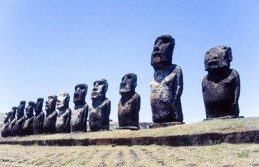 Moais auf der Osterinsel