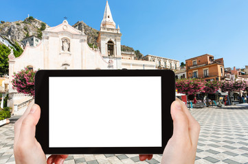 Naklejka premium tourist photographs piazza 9 aprile in Taormina