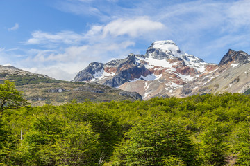 Snow mountains in Laguna Esmeralda trail