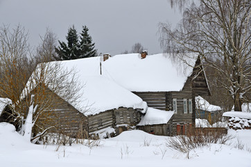 Архангельская область, Каргопольский район, деревня Погост. Улица с дореволюционными деревянными постройками