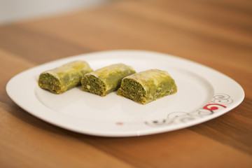 Turkish Peanut Dolama (Green Baklava)