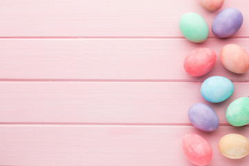 Obraz premium Pink pastel color tulip on the white background. Easter background.