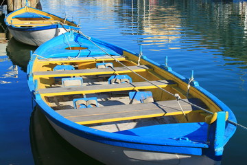 Fototapeta na wymiar Barques traditionnelles au grau du roi, Camargue, France