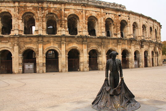  Les Ar&egrave;nes de N&icirc;mes, France