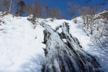 オシンコシンの滝