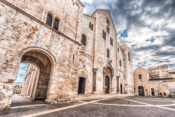 Fototapeta na wymiar The Basilica of Saint Nicholas in Bari