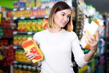 female shopper searching for beverages
