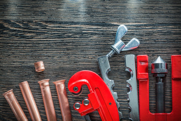 Flaring tool set on wooden board