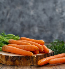 Fresh raw carrots with leaves