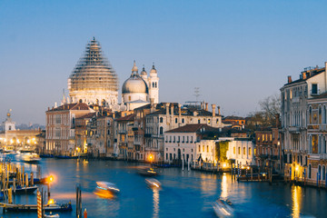Fototapeta na wymiar Best view of Santa Maria Basilica in Venice.