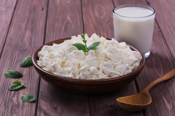 Cottage cheese with mint