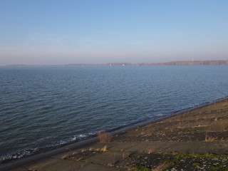 Obraz premium Lakeside landscape of artificial water Goczalkowice Reservoir in Poland