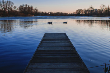Obraz premium Lake at Sunset